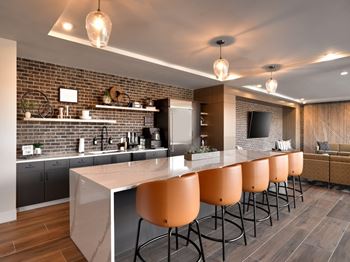 The stack resident lounge